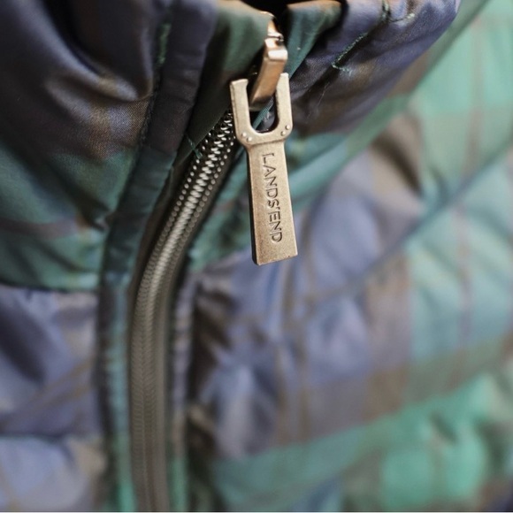 Lands’ End Puffer Vest Cozy Full Zip Snap Pockets Blue Green Plaid Check Size XS - Picture 6 of 15